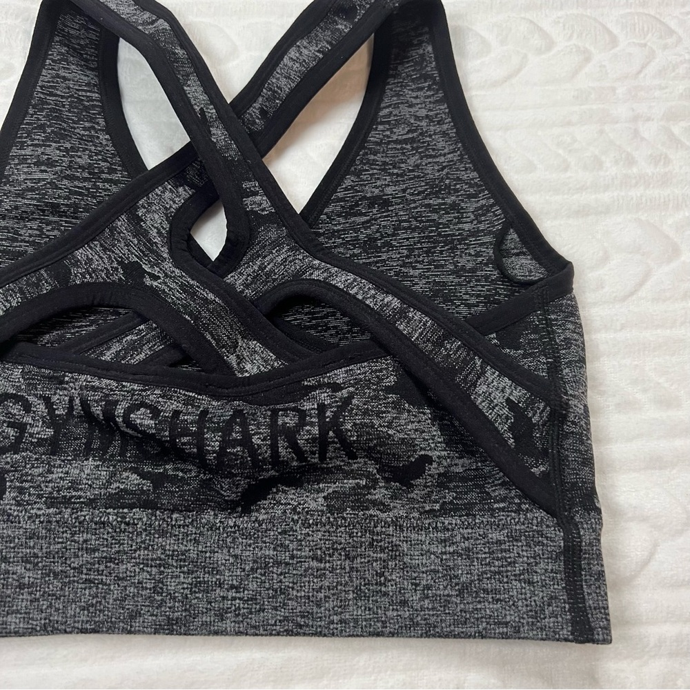 π Gymshark -β Womans Camo Seamless Sports Bra - Picture 8 of 10